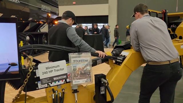National Farm and Machinery Show Day 3 - South Hall Part 2 смотреть онлайн