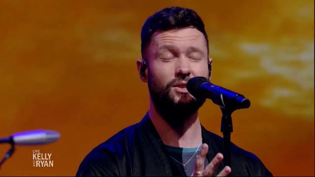 Calum Scott - Rise (Live with Kelly and Ryan) смотреть онлайн