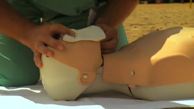 Утопление - как спасти человека смотреть онлайн