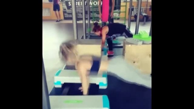 Спорт_девушки_спортивные девушки_мотивация фитнес_фитоняшки смотреть онлайн