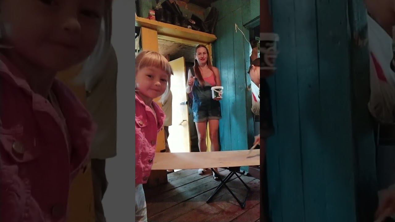покраска лаком в деревне! #villagelife #familyvlog #ремонтсвоимируками #дети #shortvideo #2024 смотреть онлайн