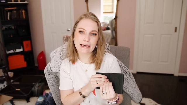 GENIUS Travel Hacks that will surprise even *seasoned* travelers! смотреть онлайн