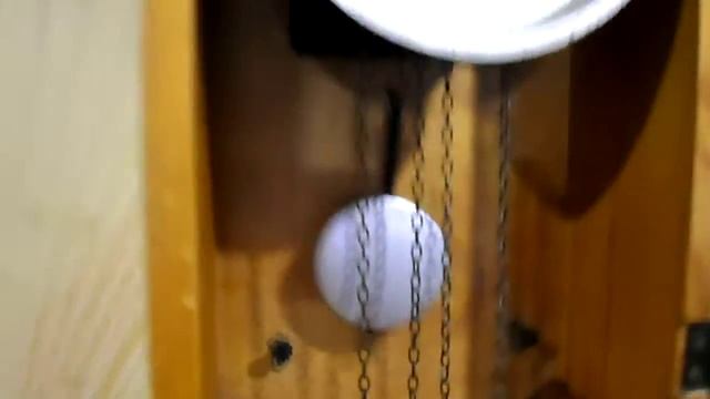 Часы СЧЗ с боем механические СССР ( ходики, на гирьках ) 1952 года смотреть онлайн