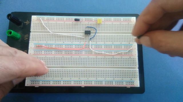 Metronome Circuit with NE555 #metronome #555 #bc547 смотреть онлайн