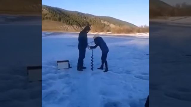 ДЕВУШКА БУРИТ ЛУНКУ ПРИКОЛ\ ЖЕСТЬ смотреть онлайн