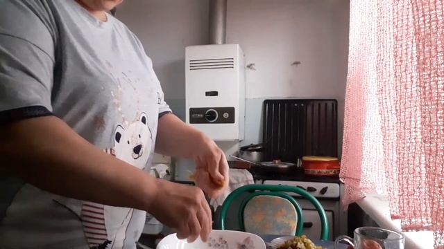 ВЛОГ ГОТОВИМ ВМЕСТЕ НЕОБЫЧНЫЙ СУП ИЗ ТОГО ЧТО БЫЛО В ХОЛОДИЛЬНИКЕ