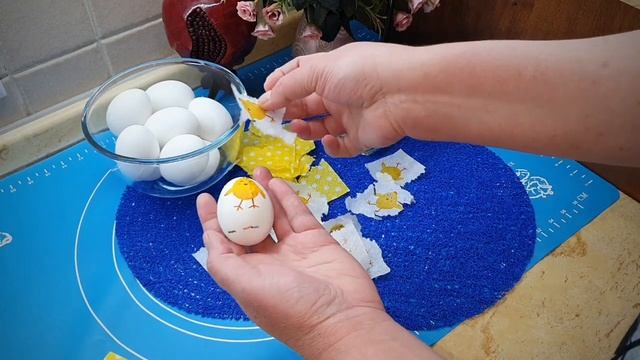 Декупаж пасхальных яиц