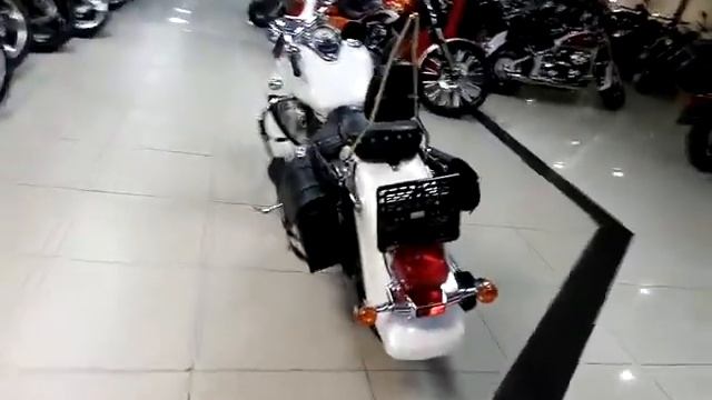 Мотоцикл SUZUKI VL400 INTRUDER CLASSIC артикул 98017 Мотосалон МегаМото смотреть онлайн