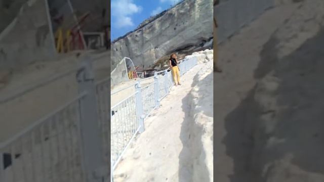 Море утром, после дождя смотреть онлайн