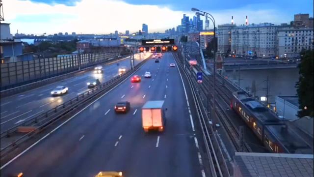 TimeLaps Moscow City! Таймлапс МоскваСити, Путешествуй и изучай Английский вместе с нами ЛингуаЛео! смотреть онлайн