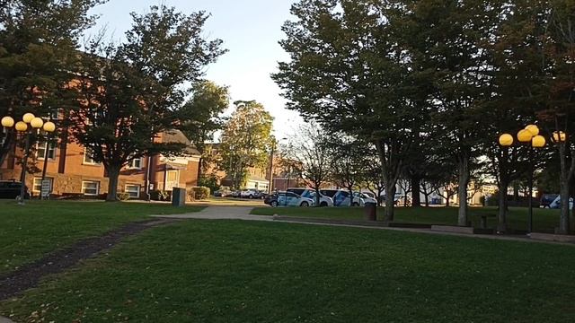 Middletown CT. Мидлтаун, Коннектикут 
США. осень 2023