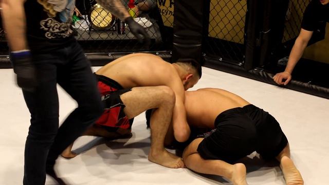 Нодирбек Ашуров (Узбекистан) vs. Майрамбек Аваспеков (Кыргызстан) | 70 кг смотреть онлайн