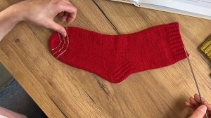 КАК СВЯЗАТЬ ИДЕАЛЬНЫЙ НОСОК? Расчёт петель на носки, лайфхаки от преподавателя школы вязания.