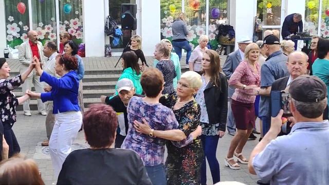Тётя Роза........21.05.23 Гомель парк Луначарского ? смотреть онлайн