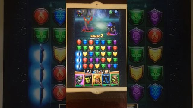 Как быстро убить 100 монстров и получить сундук в Empires and puzzles смотреть онлайн