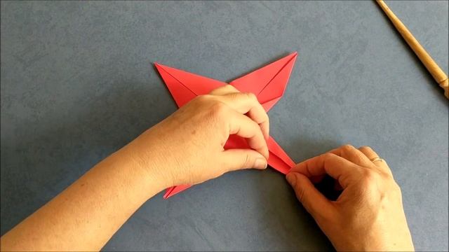 Стрекоза оригами из бумаги. Origami paper dragonfly смотреть онлайн
