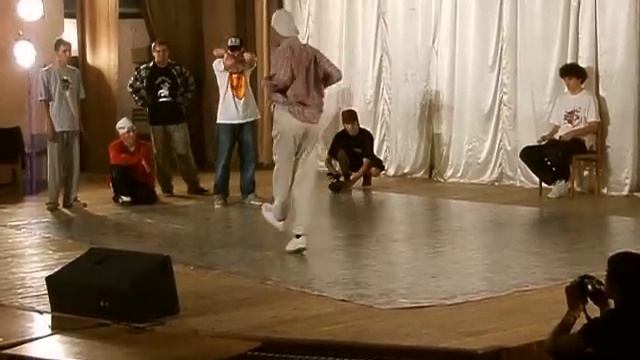 City vs. City Break Dance in Yalta Пластид смотреть онлайн