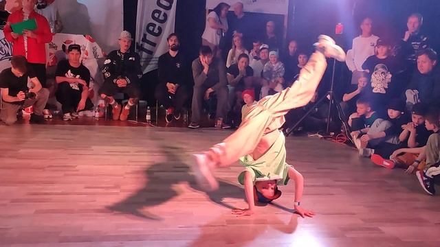 New Way 2023 Velsk. BBoy YurOne 1/16. смотреть онлайн