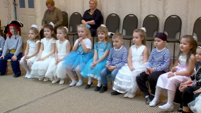 Новогодний утренник в детском саду смотреть онлайн