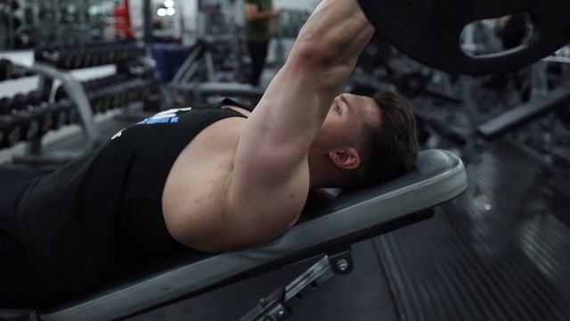 Creating THICKER Triceps & Upper Chest Workout | HOW I TARGET MY WEAK-POINTS смотреть онлайн