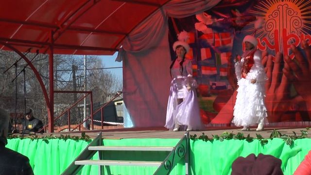 Улмекен поёт .Саратовский КЦ представляет. смотреть онлайн