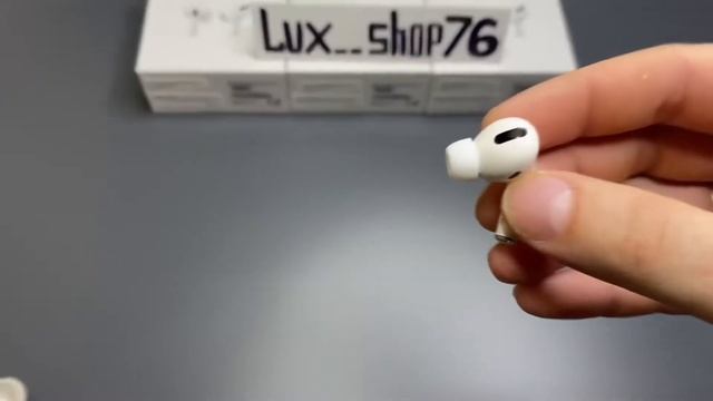 Обзор на копию AirPods Pro за 2500 рублей смотреть онлайн