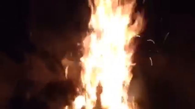 Таёжный трофи-рейд на снегоходах. Привал перед ночным заездом смотреть онлайн