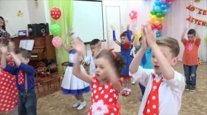 Выпускной бал песня Похлопайте в ладоши Мы будем петь для Вас детсада 34 группа Солнышко Выпуск 201