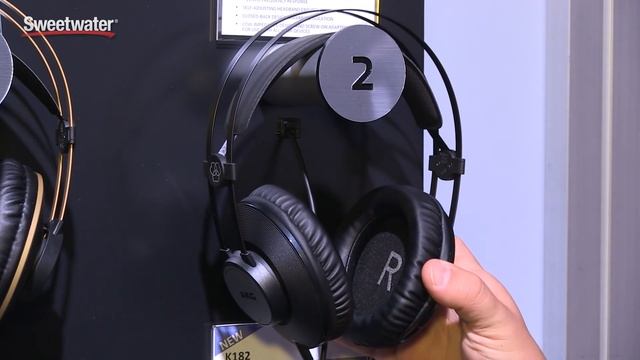 Winter NAMM 2016: AKG K72 Headphones смотреть онлайн