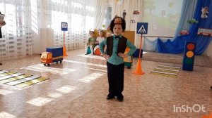 театрализованное представление по ПДД "Дорога к теремку" средняя группа 7