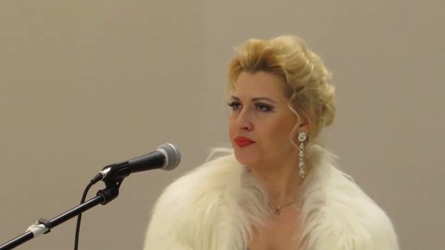 Концерт в ТЦ Семейный парк. Оксана Сычёва. 2015г. смотреть онлайн