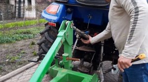 Как правильно отрегулировать двухкорпусный плуг к минитрактору