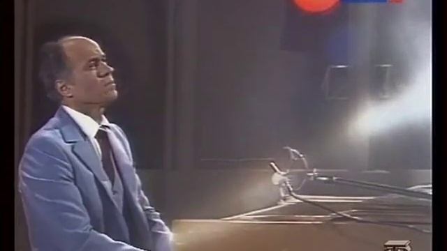 Играет Евгений Дога смотреть онлайн