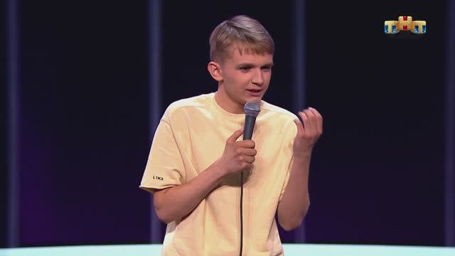 Открытый микрофон - В кого превращается батя на природе смотреть онлайн