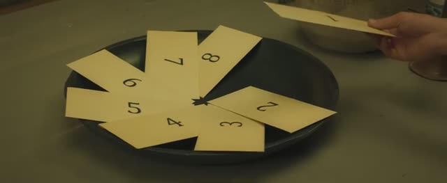 О чём говорят незнакомцы (2023) Трейлер на русском смотреть онлайн