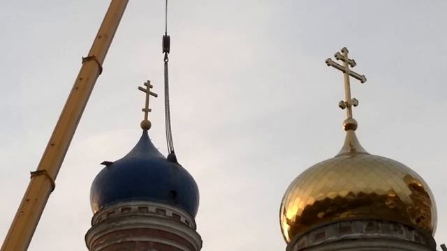 Попытка снятия купола с колокольни. Собор Вознесения Господня. Спасск. смотреть онлайн