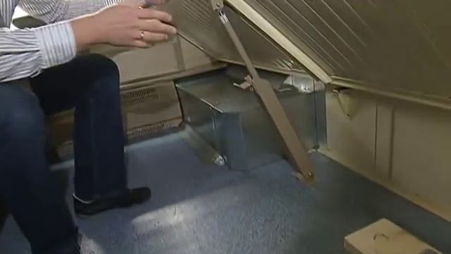 Путешествие на четвертой полке смотреть онлайн