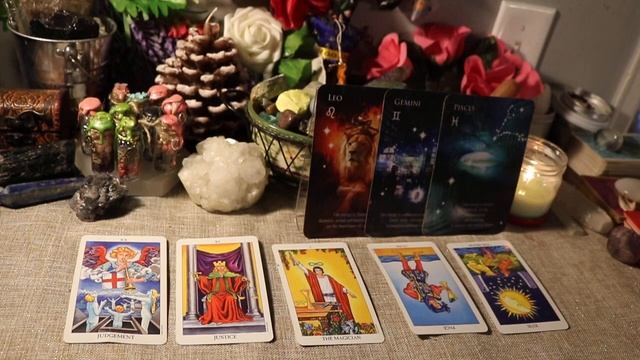 ♈️ ARIES Who's reaching out!? July 2021 Gemini Tarot Reading Um, OMG Tarot смотреть онлайн