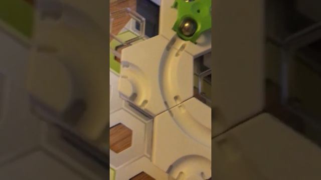Alvins GraviTrax Marble run Track G смотреть онлайн