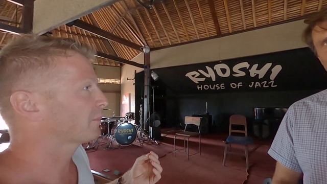 Нетворкинг Аня Рай | Открытие бара в PARQ | Готовим котлеты на Бали [Влог 17] смотреть онлайн