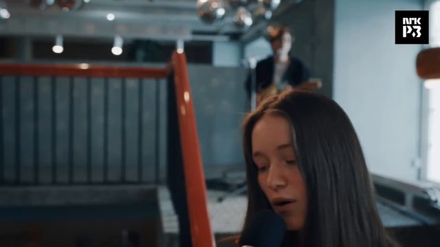 Sigrid - Watermelon Sugar (Live On NRK P3)