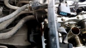 Хонда Аккорд 7 снова бежит масло из клапанной крышки