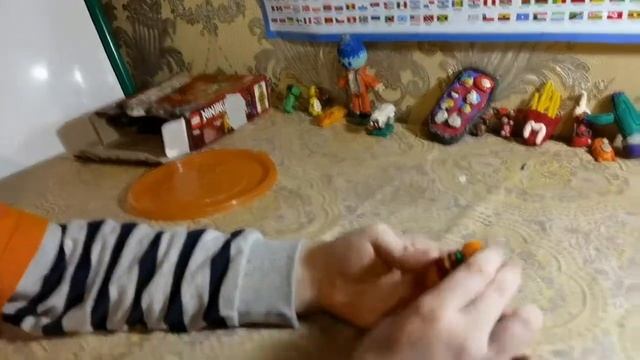 Слепил А4 ? показывает, что успел слепить ☺️