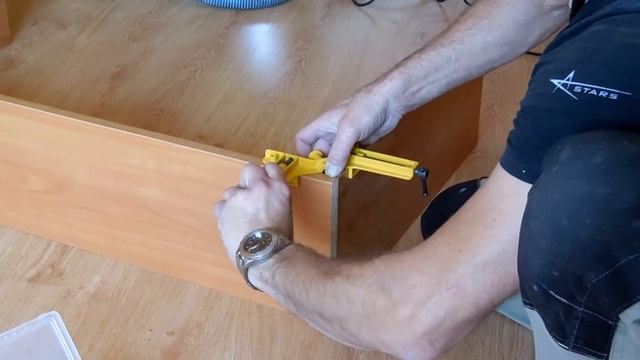 STANLEY. Угловая струбцина. смотреть онлайн