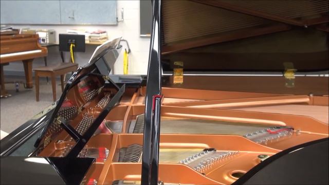 Baby Grand Piano смотреть онлайн