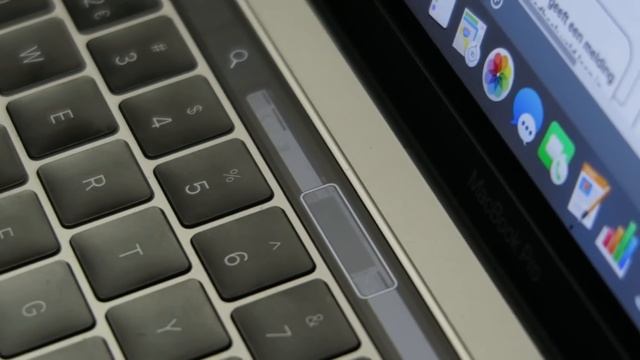 Is de Macbook Pro 13 inch Touch Bar zijn geld waard? смотреть онлайн