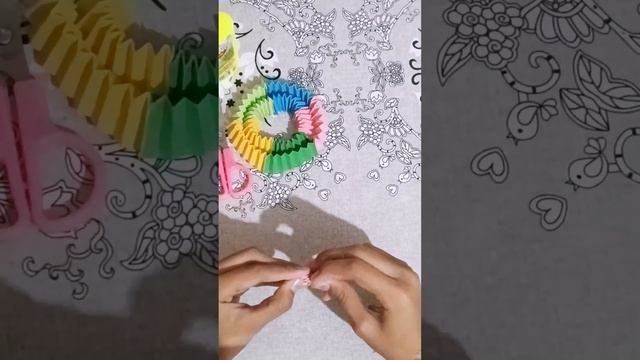 Making antistress from colored paper смотреть онлайн