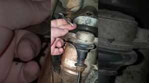 Замена клапана пневмоподвески на фольксваген туарег часть 1