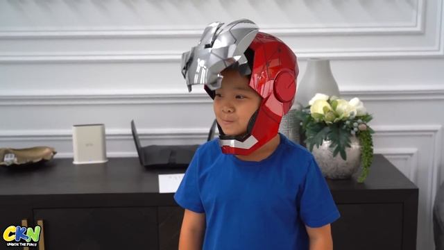 Most Realistic Iron Man Helmet Ever CKN смотреть онлайн