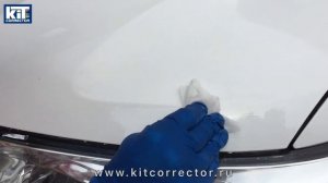 Как быстро подкрасить сколы и убрать царапины на авто своими руками. Видеоинструкция.